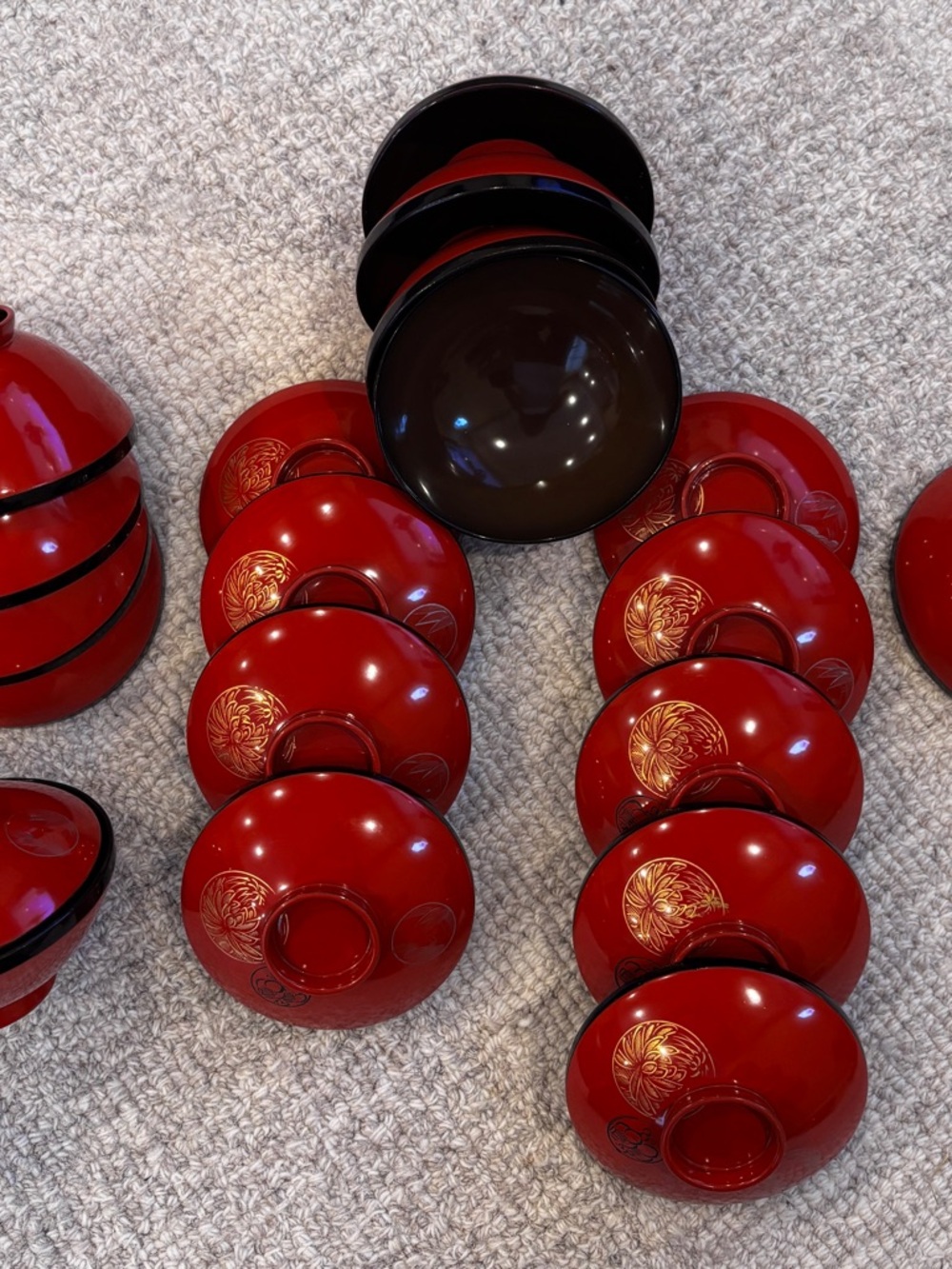 Red Lacquered Soup Bowls with Gold Floral Motif
